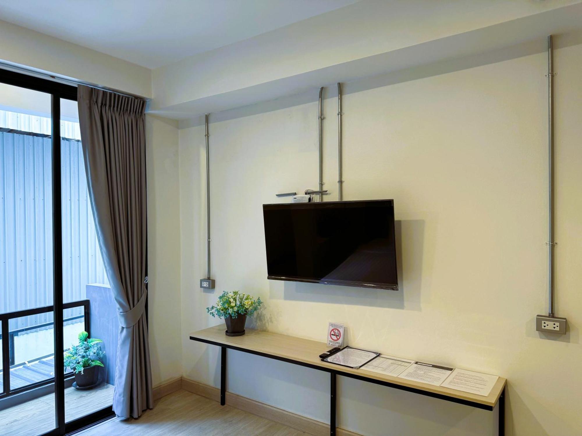 ホテル Luka House Ban Lam Luk Ka エクステリア 写真