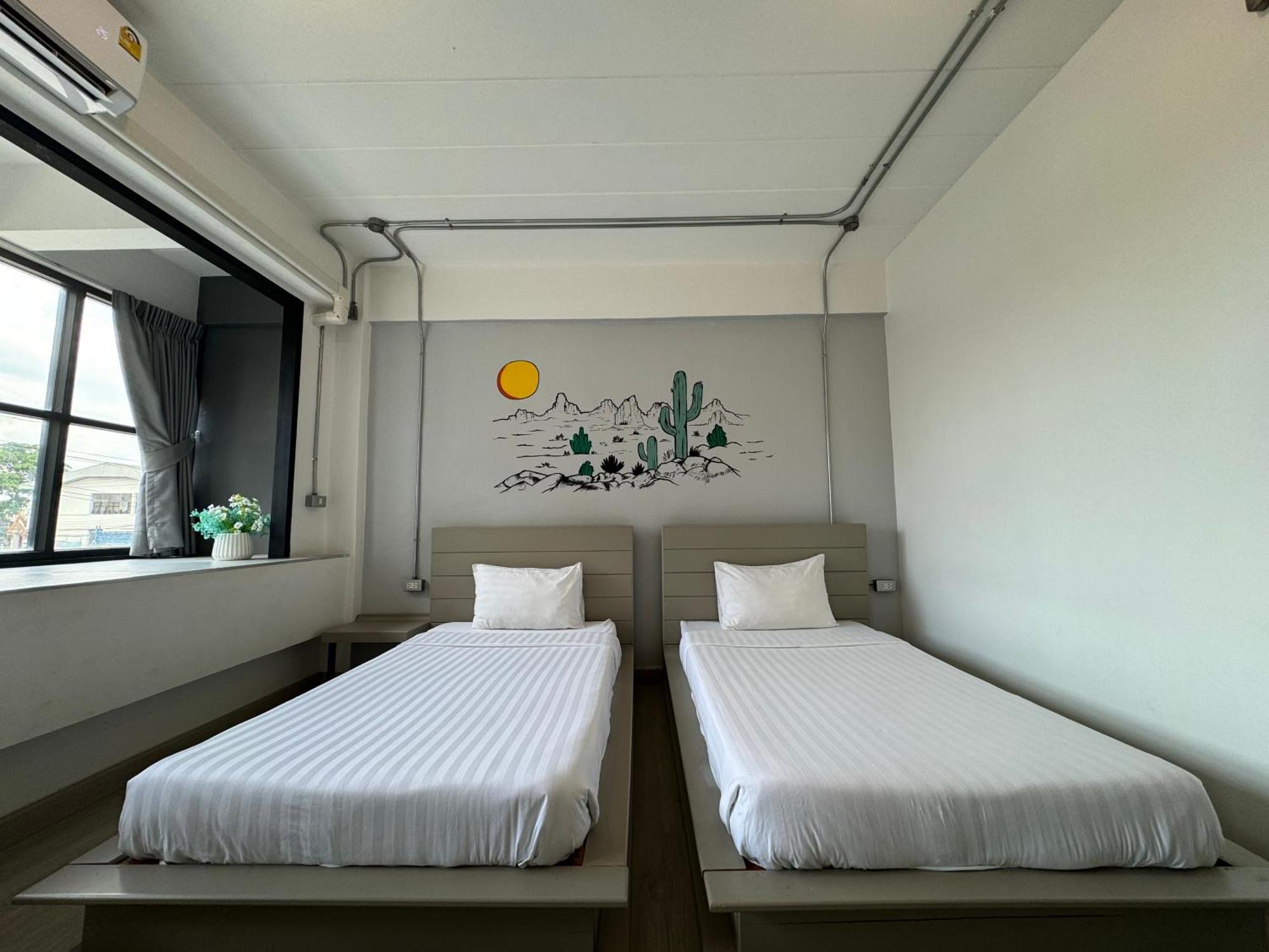 ホテル Luka House Ban Lam Luk Ka エクステリア 写真
